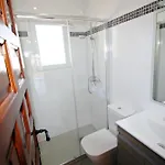 Linda - Modern With Splendid Views In Villa