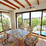 Linda - Modern With Splendid Views In Villa *