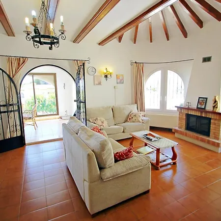 Linda - Modern With Splendid Views In *